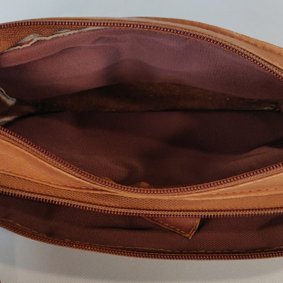 Leather Handbag - Picture 4 of 5